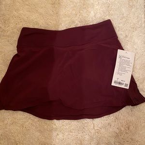 NWT LULULEMON SKIRT